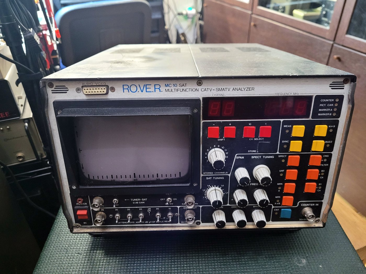 RO.VE.R. - MC 10 SAT Multifunction CATV-SMATV Analyzer