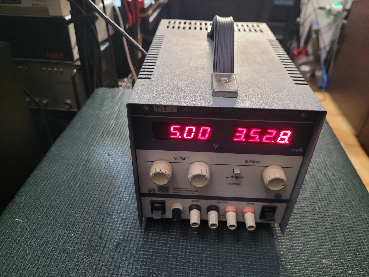 Thurlby Thandar Instruments (TTi) - PL154 15V 4A Power Supply
