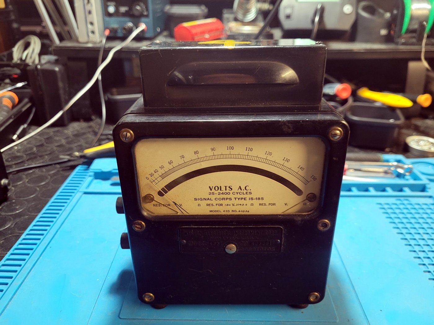 Weston AC Voltmeter Model 433 - Signal Corps Type IS-185 (0-150 V)
